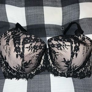 Victoria’s Secret bra